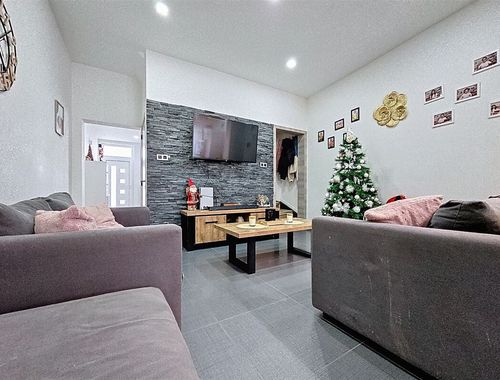                                         Eengezinswoning te koop in Dour, € 205.000
