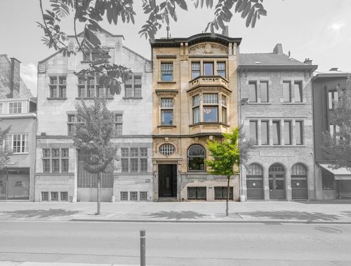                                         Woning te koop in Roeselare, € 750.000
