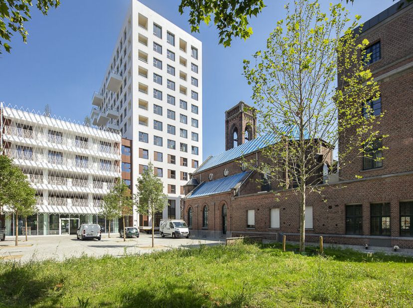 Garage te koop in Tunnelplaats 7,
                    2000 Antwerpen