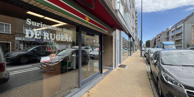 Bedrijfsvastgoed te koop in Nieuwpoortsesteenweg 256, 8400 Mariakerke