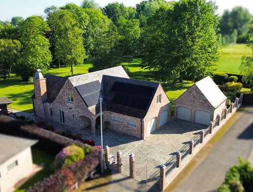                                         Villa à vendre à Hofstade, € 790.000
