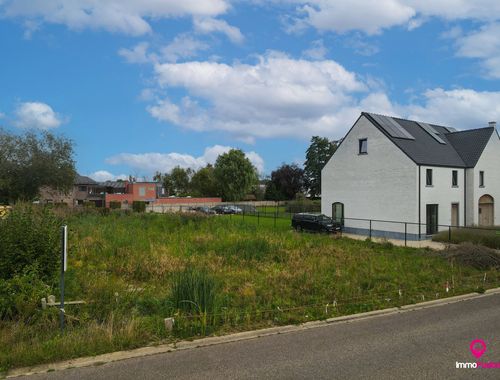                                         Terrain à bâtir à vendre à Zonhoven, € 199.000
