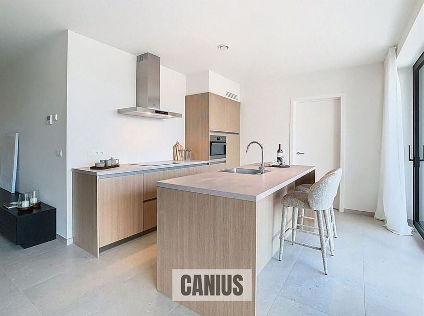 RUIM APP. MET 3 SLPKS EN TERRAS OP EEN UNIEKE LOCATIE IN HARTJE LEUVEN<br />
Residentie Marguerite telt 7 nieuwbouwappartementen met 1 tot 3 slaapkame