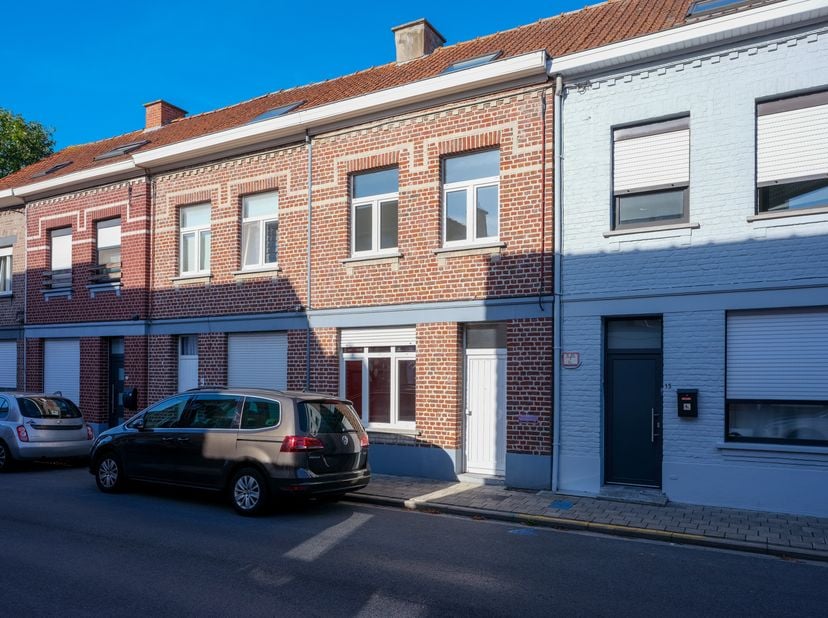 Huis te koop in Wantje Pietersstraat 11,
                    8870 Izegem