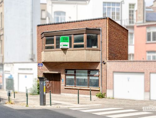                                         Woning te koop in Brussel, € 355.000
