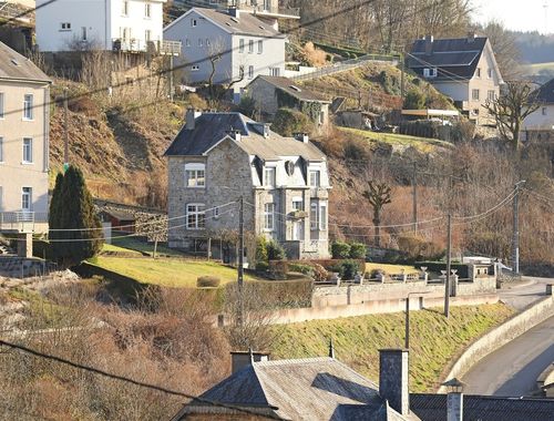                                         Maison à vendre à Bouillon, € 365.000

