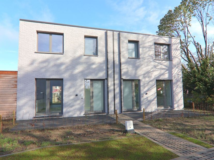 Huis te huur in Stift 60 bus D1,
                    3960 Bree