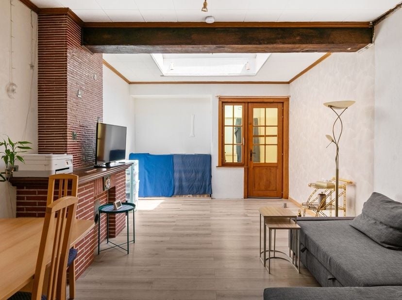 Gezellige woning op een uitstekende locatie nabij Mechelen<br />
Deze woning geniet van een bijzonder gunstige ligging in Muizen, op een steenworp va