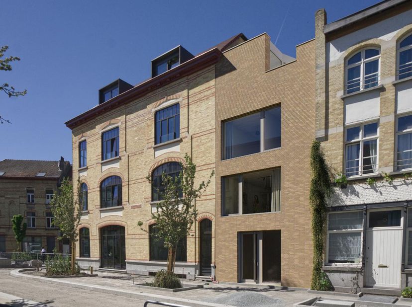 Appartement te koop in Tolhuislaan 2,
                    9000 Gent