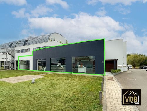                                         Bien commercial à vendre à Eisden, € 675.000
