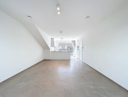                                         Appartement te huur in Kortrijk, € 895
