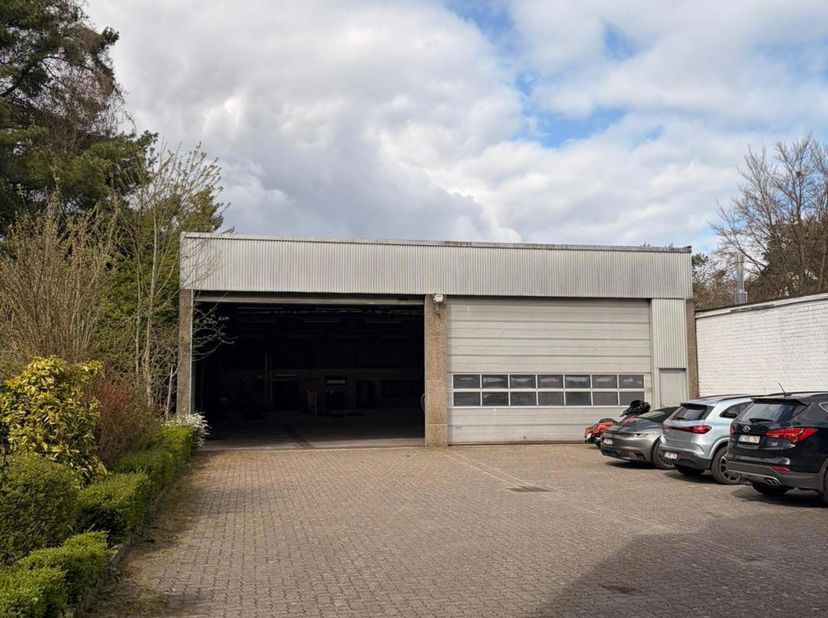 Bedrijfsvastgoed te huur in turnhoutsebaan 97,
                    2970 Schilde