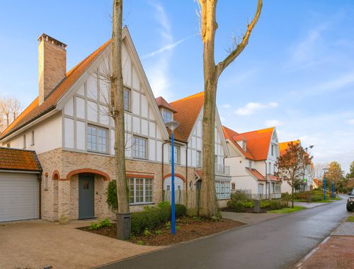                                         Villa te koop in Sint-Idesbald, € 945.000
