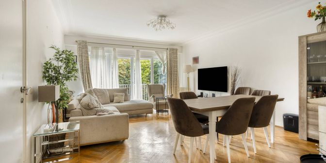 Appartement te koop in Avenue Montjoie 145, 1180 Ukkel
