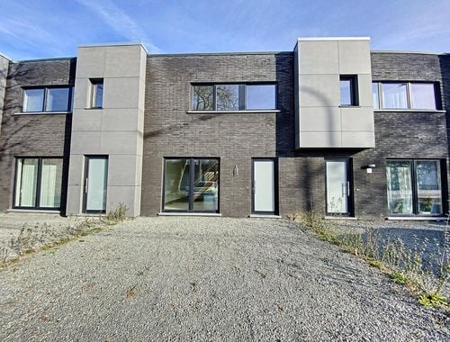                                         Woning te huur in Gaurain-Ramecroix, € 900

