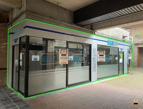                                         Kantoor te koop in Sint-Truiden, € 125.000
