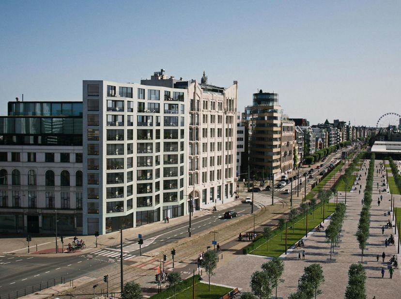 Dit appartement op de tweede verdieping is gelegen op een toplocatie in Antwerpen, met een uniek uitzicht op de Schelde en de jachthaven van Linkeroev