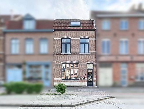                                         Gemengd gebruik te koop in Assebroek, € 465.000
