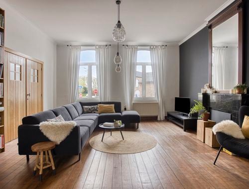                                         Maison exceptionnelle à vendre à Wezeren, € 549.000
