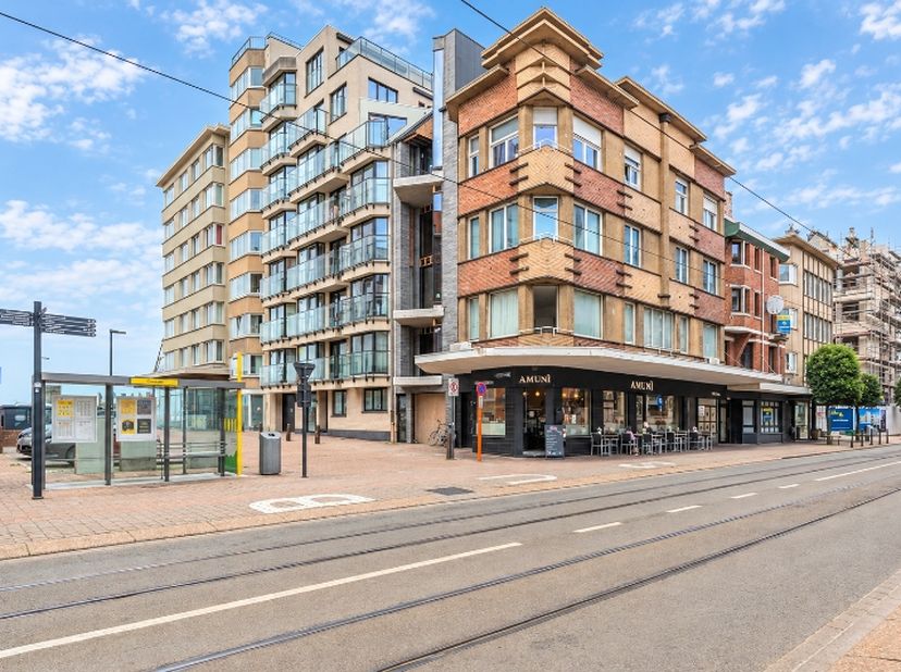 Appartement te koop in Zeilweg 2 bus 0101,
                    8660 De Panne