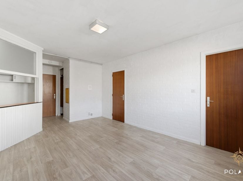Op een uitstekende locatie, op wandelafstand van het centrum van Leuven, bevindt zich deze éénslaapkamerflat met een bewoonbare oppervlakte van 36 m²