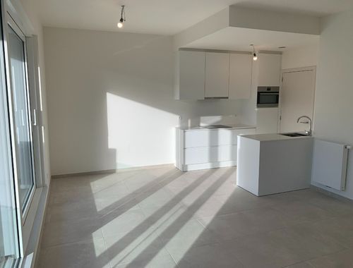                                         Appartement à louer à Roeselare, € 780

