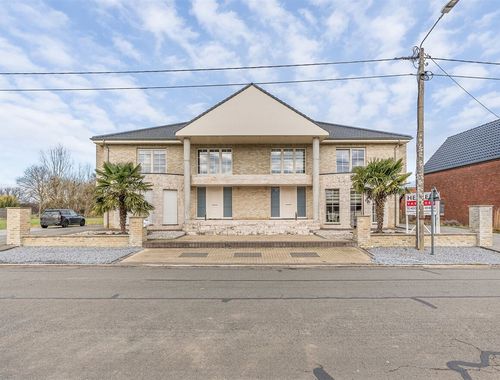                                         Eengezinswoning te koop in Beverlo, € 479.000
