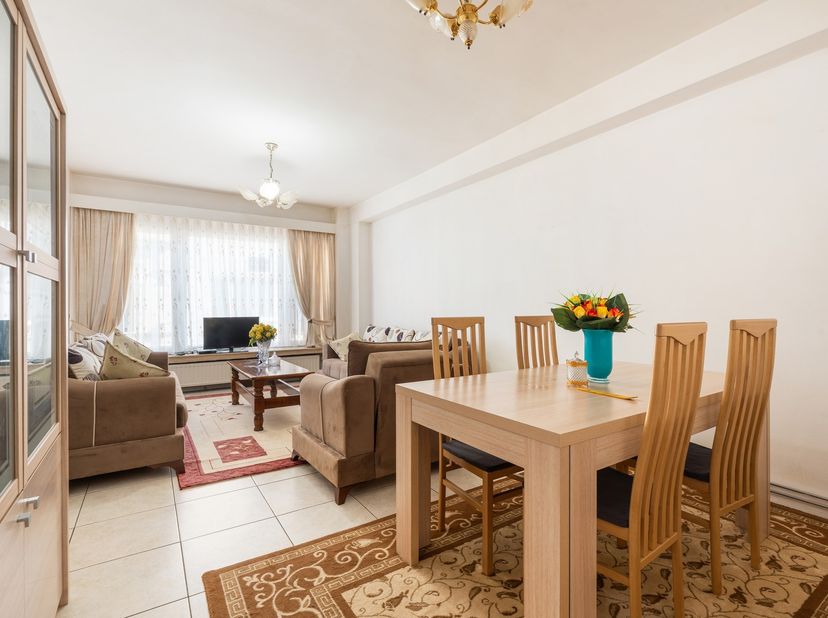 Appartement te koop in ,
                    2060 Antwerpen