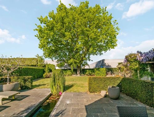                                         Woning te koop in Sint-Andries, € 695.000
