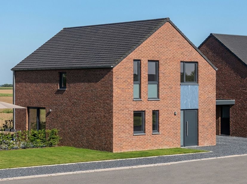 Huis te koop in Chaussée de Ghislenghien 35,
                    7830 Silly