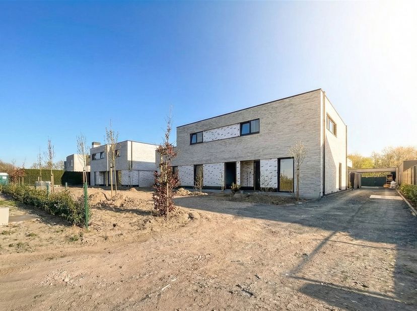 Appartement à vendre
                    à 9190 Kemzeke