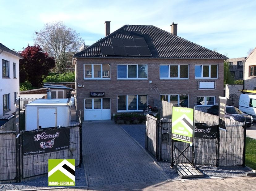 Bekijk deze woning rechtstreeks op de site van Immo Leroi: https://www.immo-leroi.be/pand/kopen-woning-tongeren-borgloon/7520678.<br />
<br />
Deze ru