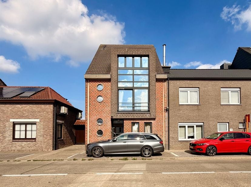 Appartement à vendre
                    à 9170 Meerdonk
