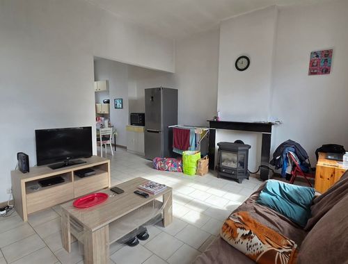                                         Appartementsgebouw te koop in Tournai, € 225.000
