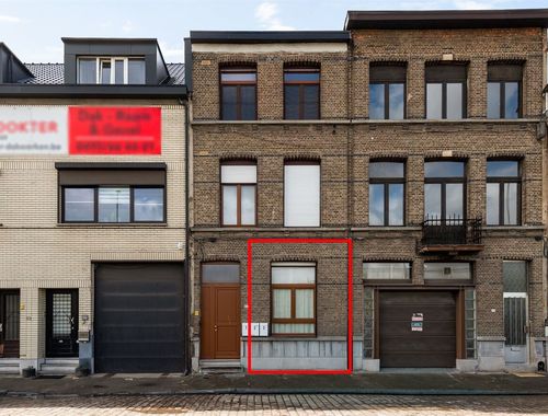                                         App. rez-de-chaussée à vendre à Deurne, € 215.000
