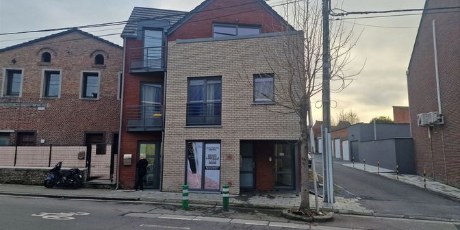 Appartement te huur in Chaussée de Cuesmes 9 bus 1.1, 7000 Mons