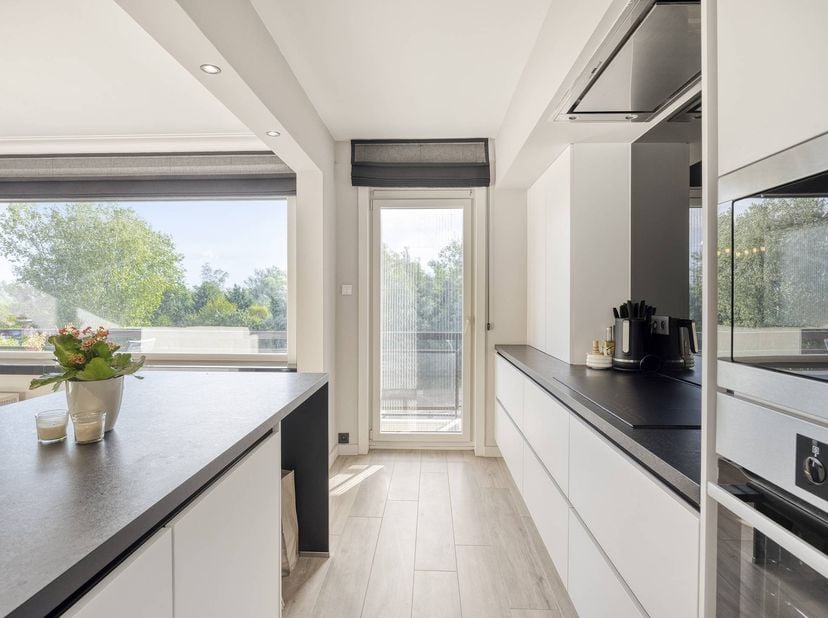 Appartement te koop in Oude Gentweg 79 bus 0402,
                    2070 Burcht