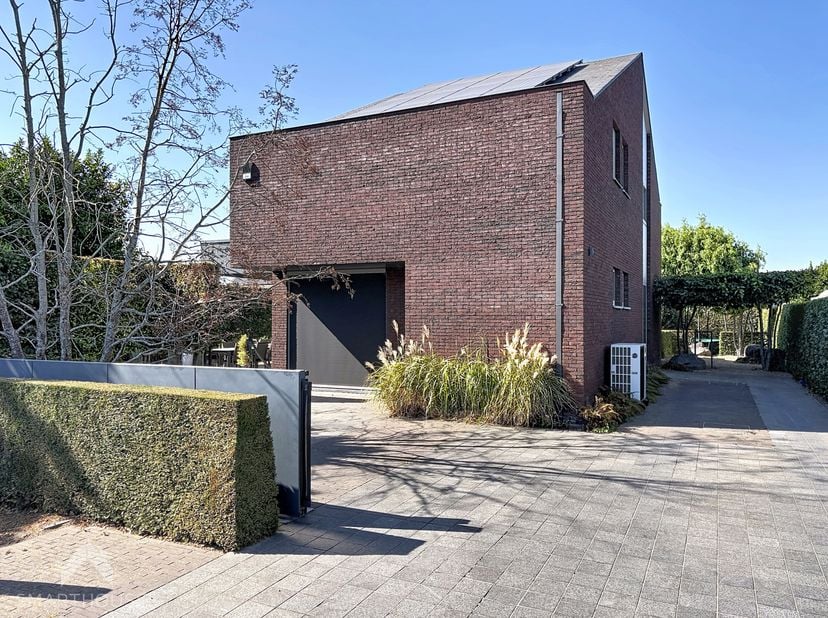 Huis te koop in Gistelsteenweg 336D,
                    8490 Jabbeke