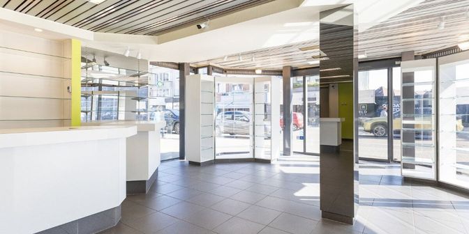 Bedrijfsvastgoed te huur in Strandlaan 293, 8670 Sint-Idesbald