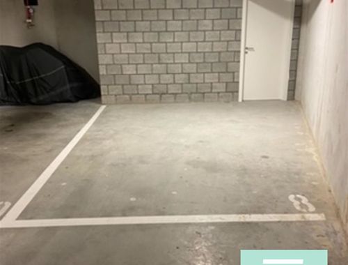                                         Garage te huur in Sint-Katelijne-Waver, € 85
