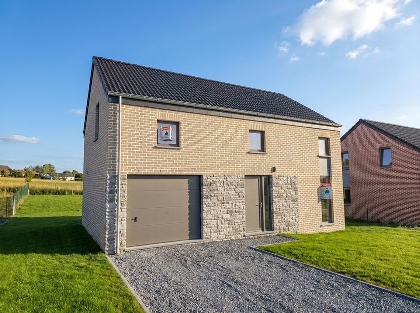 Huis te koop in Rue des Faches 21,
                    5560 Ciergnon
