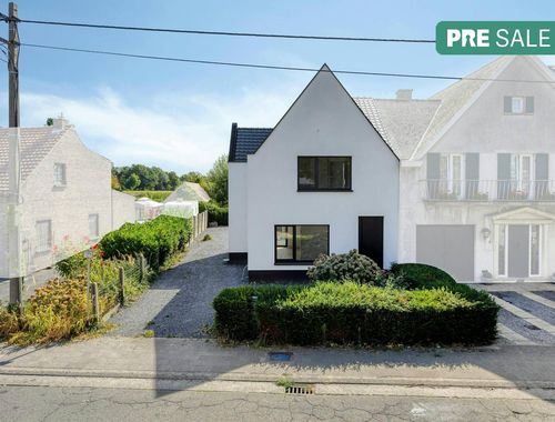                                         Maison à vendre à Ertvelde, € 395.000
