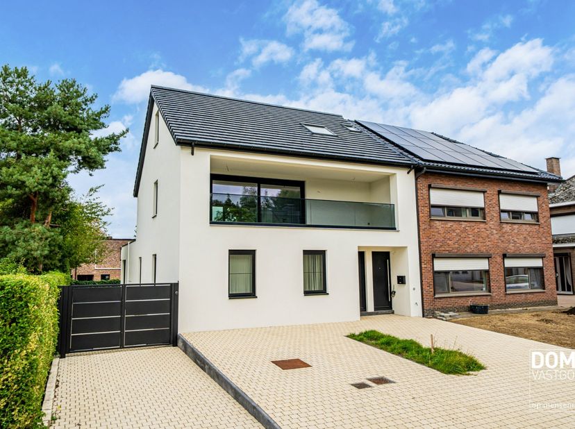 Appartement te koop in Herkenrodebosstraat 12,
                    3511 Kuringen