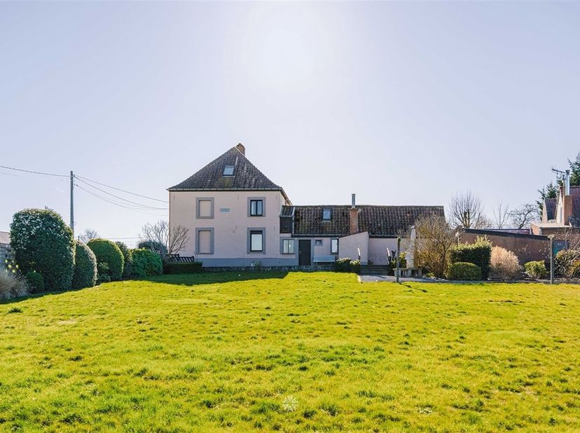 Huis te koop in Rue Delpré 2,
                    7760 Velaines