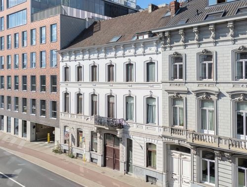                                         Usage mixte à vendre à Gent, € 899.000
