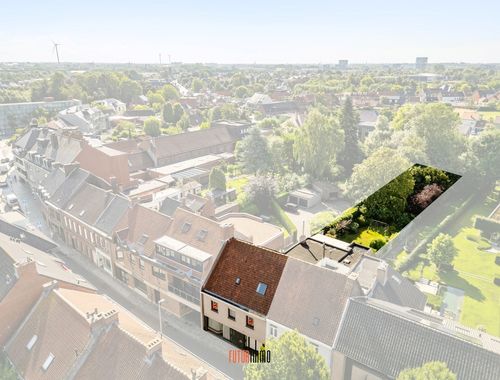                                         Maison à vendre à Roeselare, € 350.000
