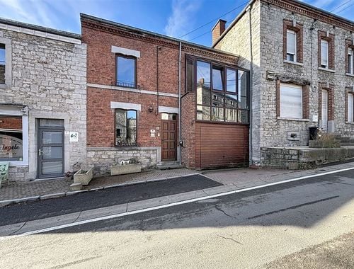                                         Maison à vendre à Treignes, € 99.000
