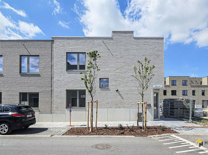 Maison à louer
                    à 2050 Antwerpen