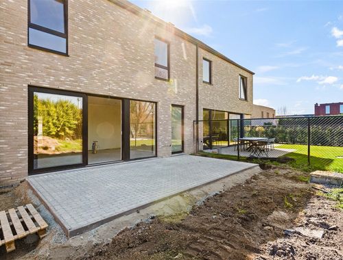                                         Maison à vendre à Sint-Niklaas, € 473.778
