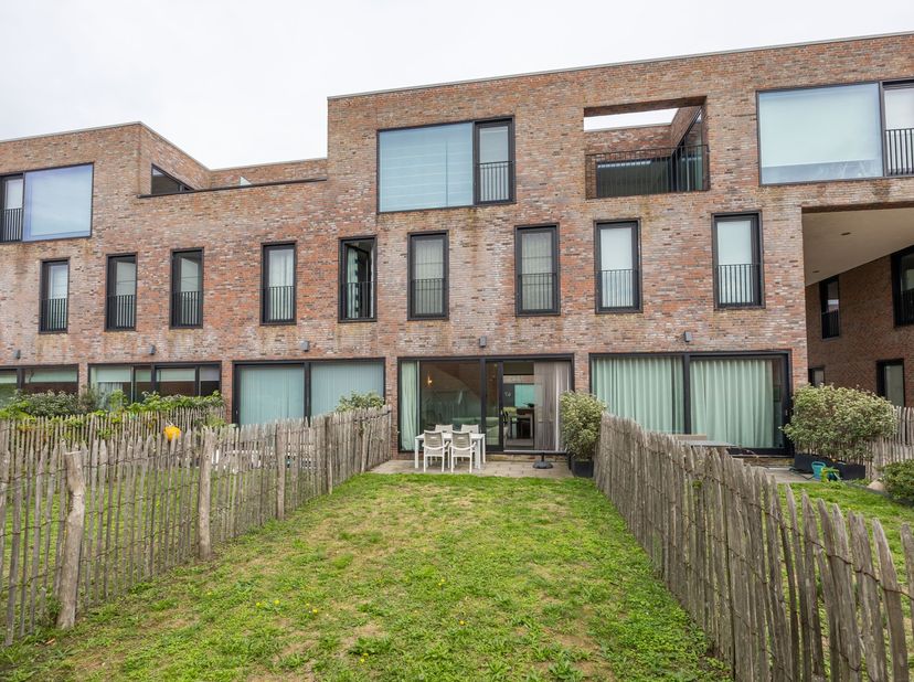 Huis te huur in Vlierstraat 67,
                    8400 Oostende